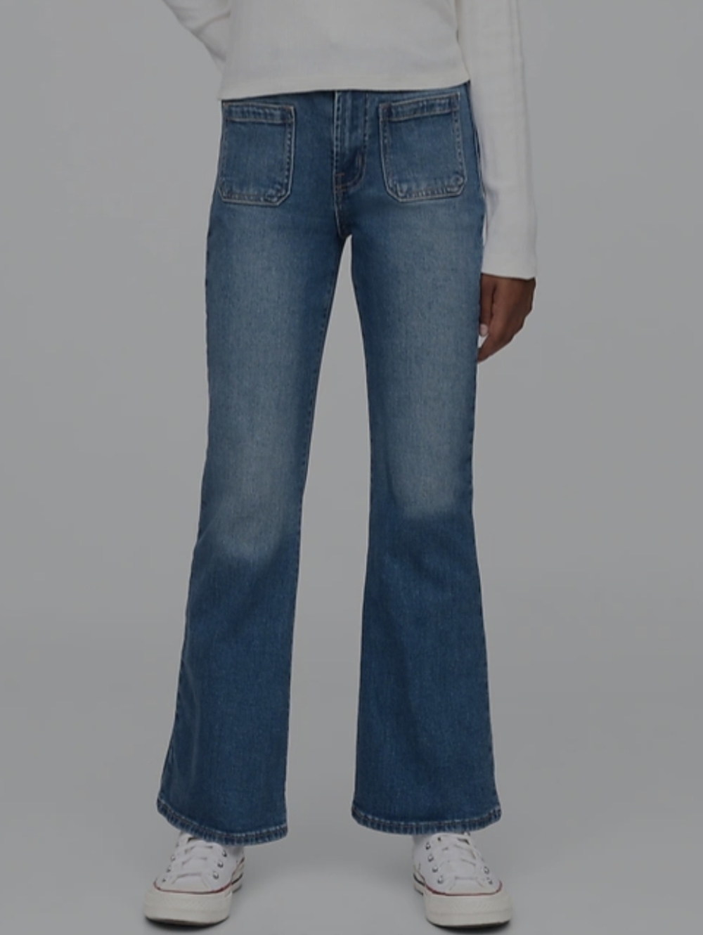 GAP Kids 70s Flare High Rise Jeans w/ Patch Pockets Size 8
